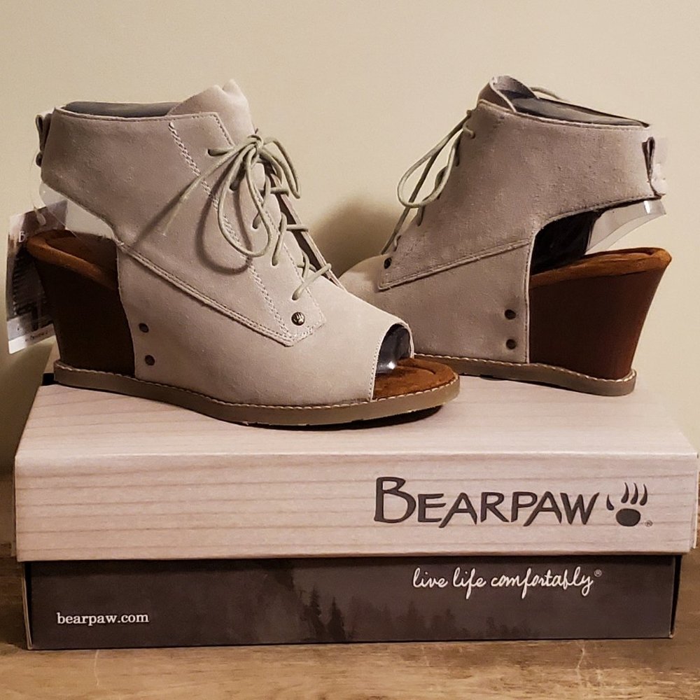 Bearpaw Wedge Sandals Real Suede Linen Grey 7.5 US | 38.5 EUR | 5.5 UK
